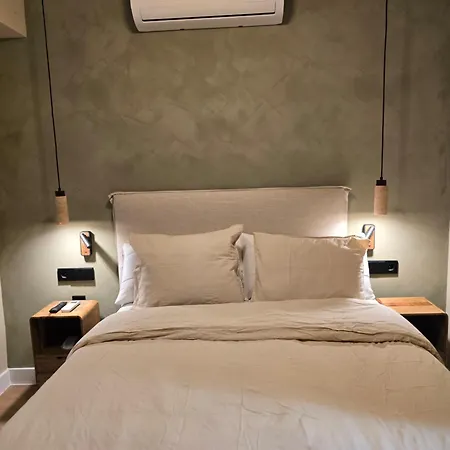 Lhome Triana Apartment
